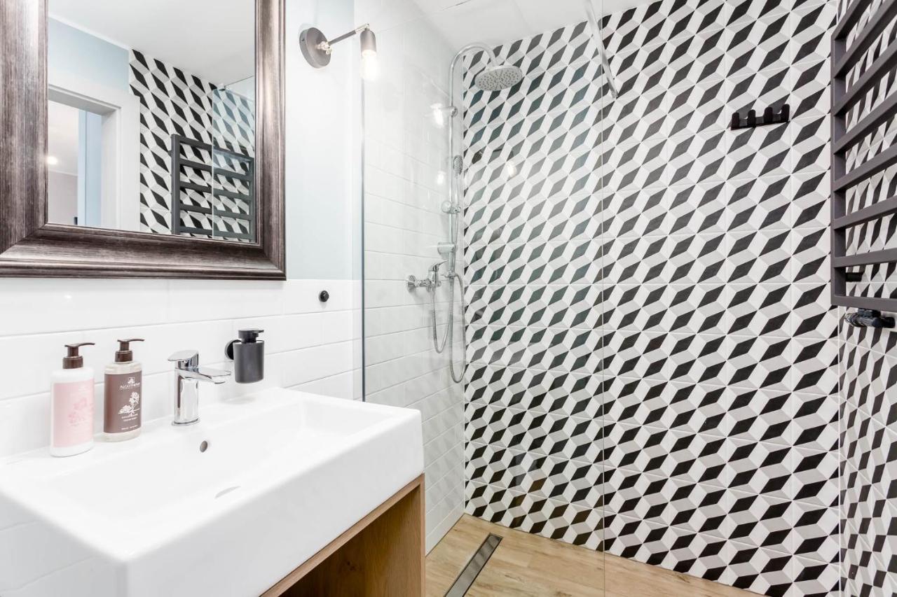 Deo Plaza Apartments By Rent Like Home Gdańsk Kültér fotó
