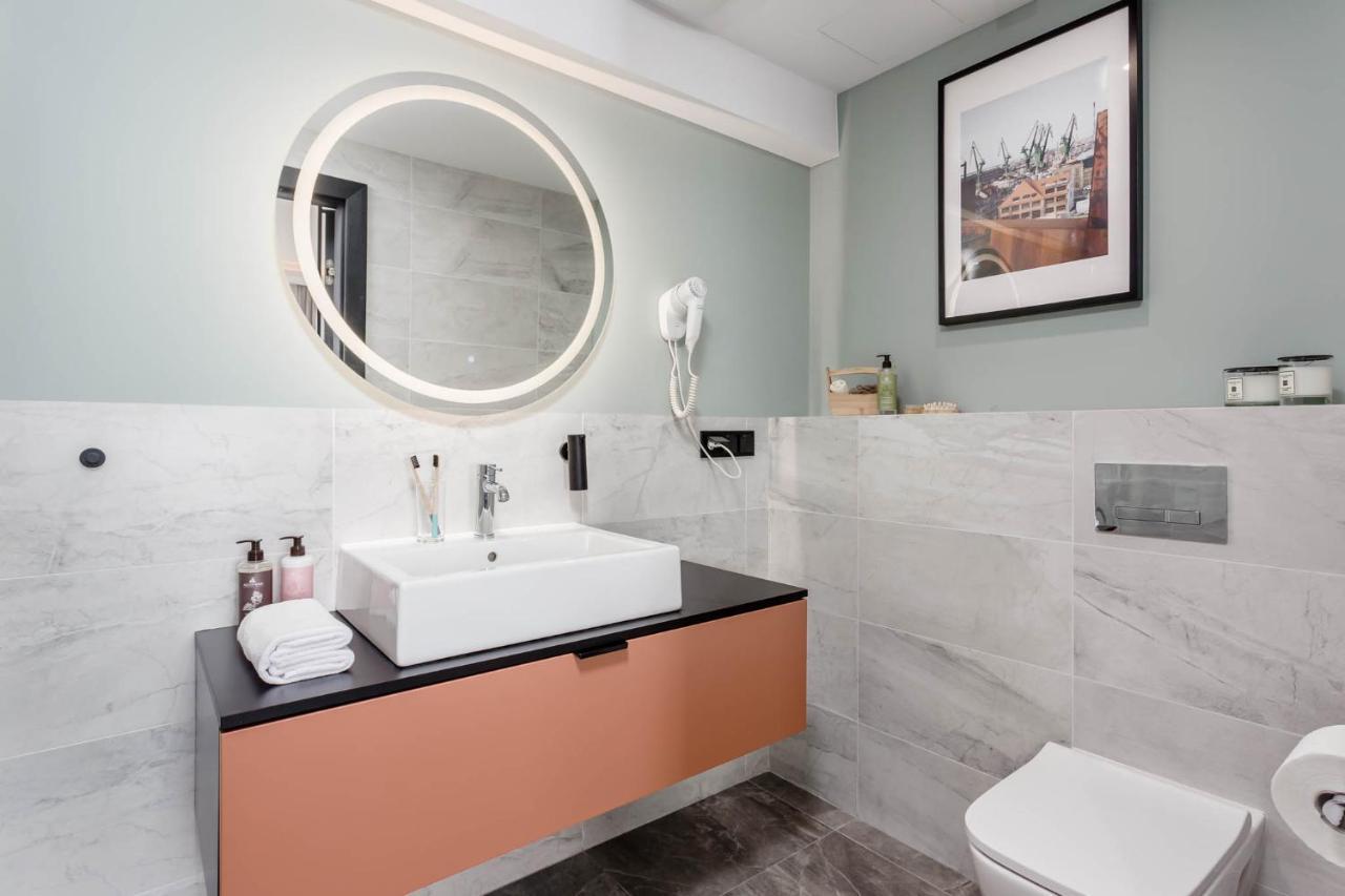 Deo Plaza Apartments By Rent Like Home Gdańsk Kültér fotó